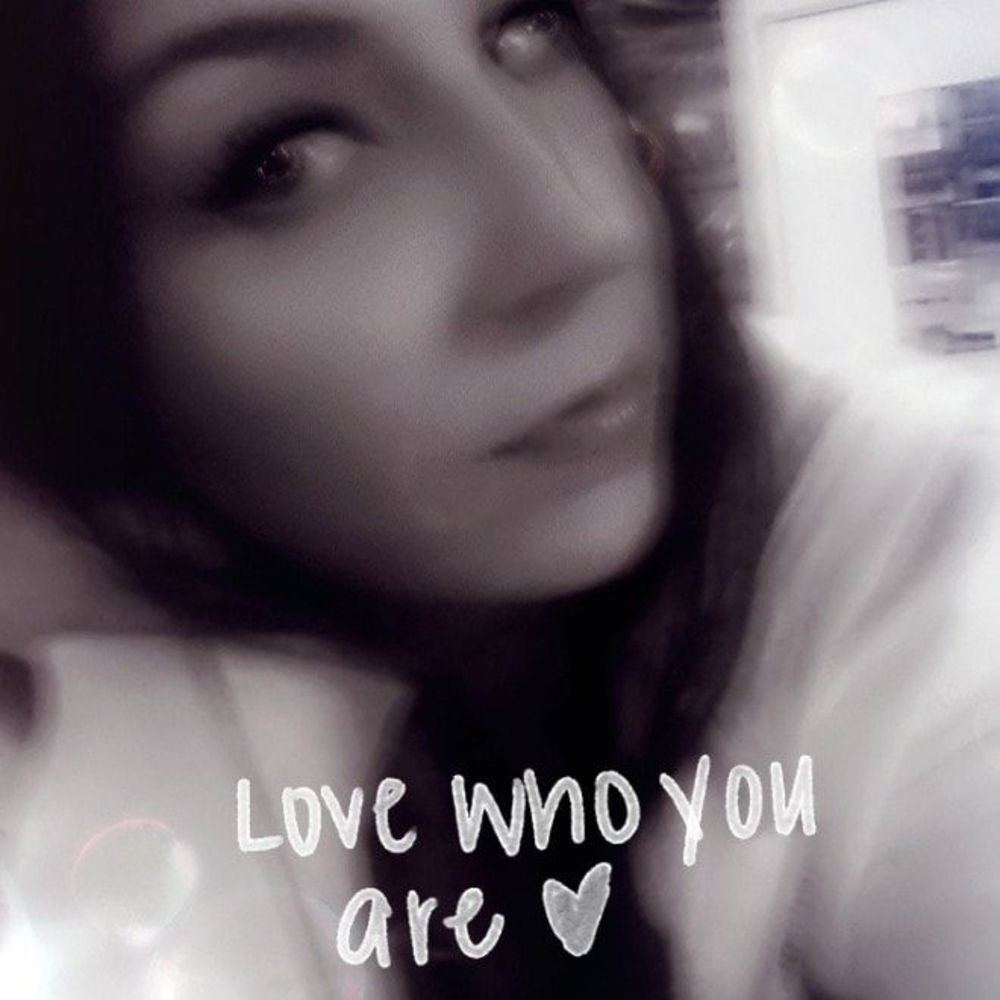 Meet your Posher, Rexi